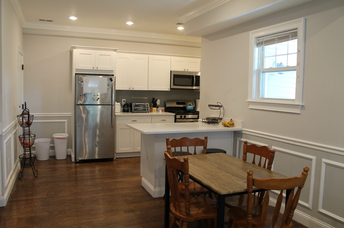 34 Circuit St ##1 - Photo 2 of 14