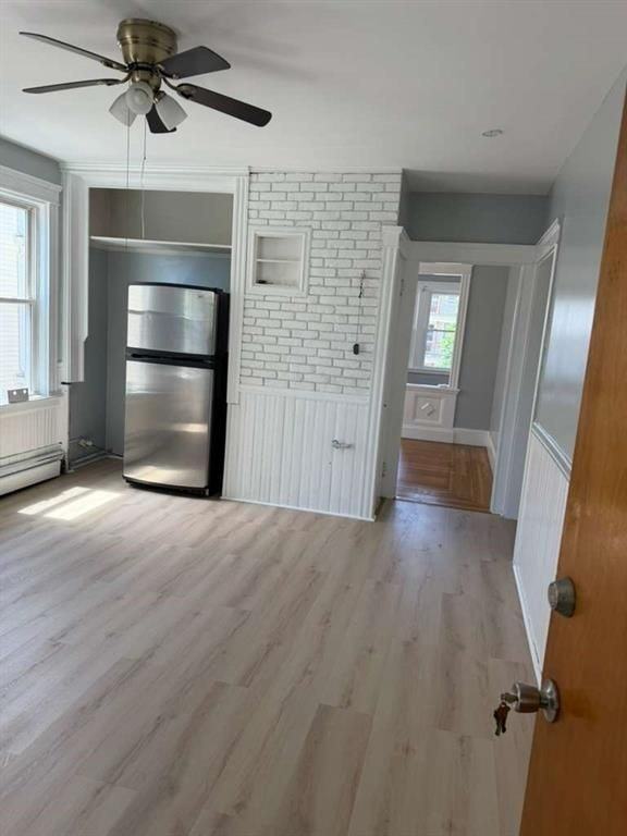 304 Webster Ave - Photo 3 of 16
