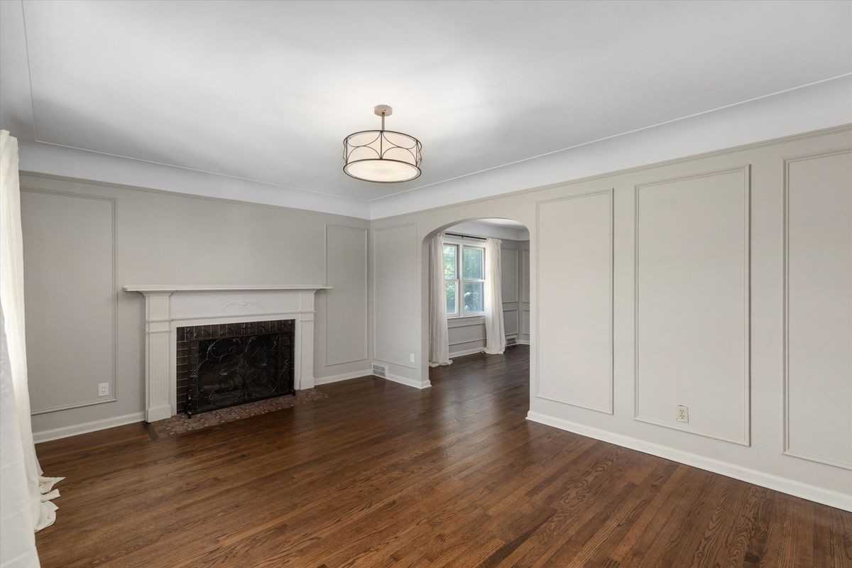 674 Alter Rd - Photo 4 of 13