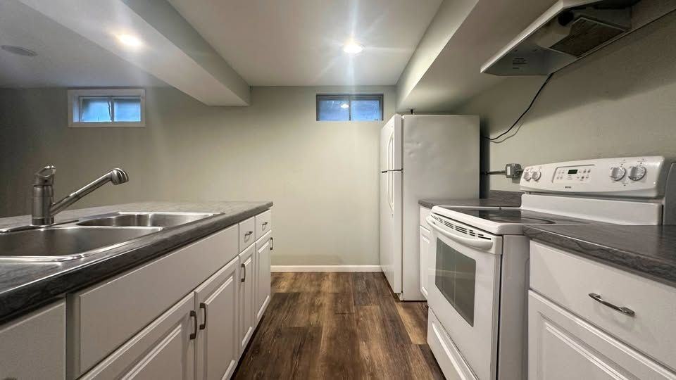 1019 Wisconsin St - Photo 3 of 3