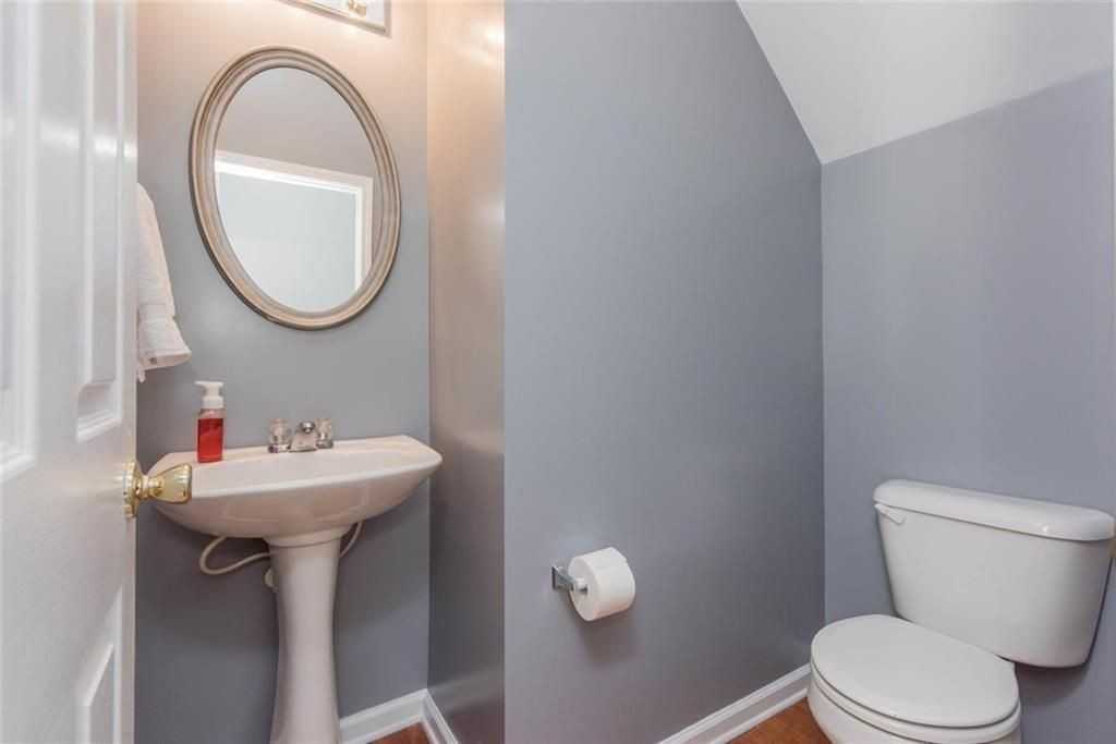 519 Windstone Trl - Photo 2 of 22
