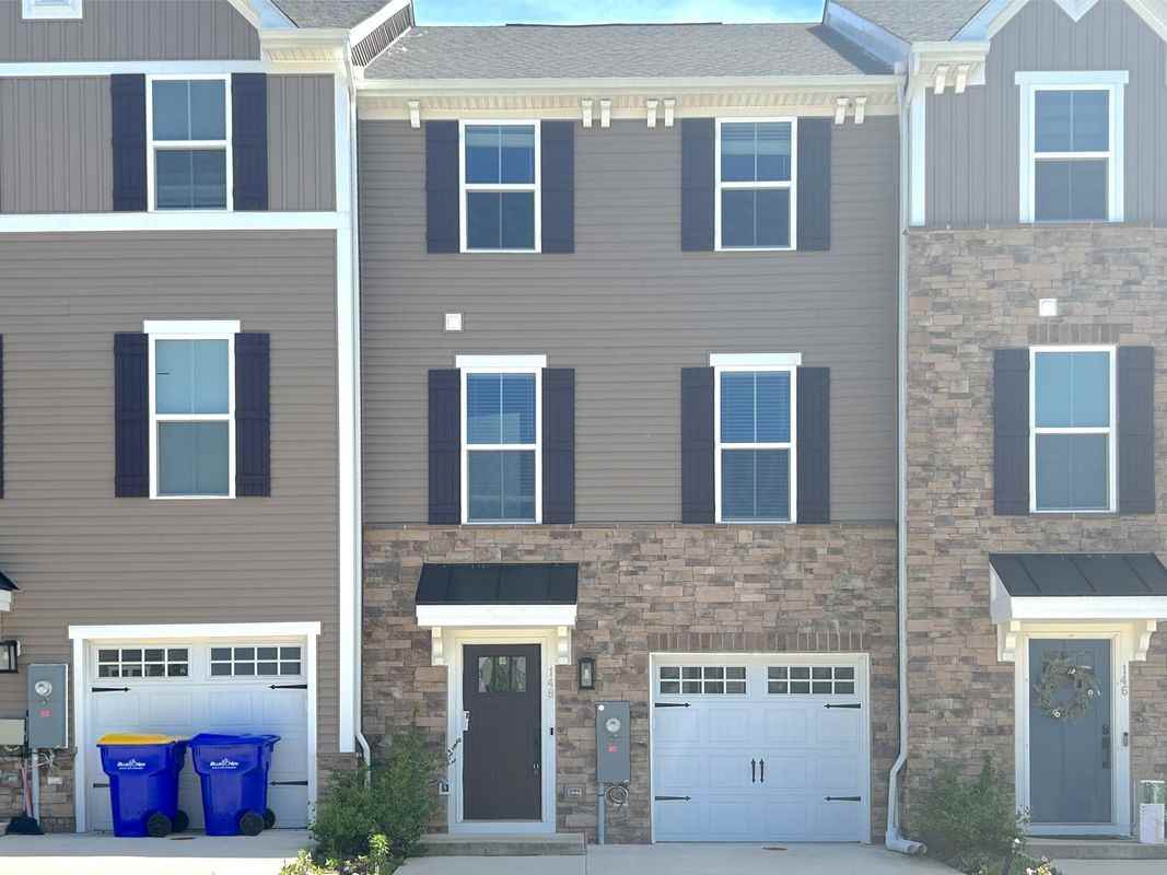 148 Fletcher Cir