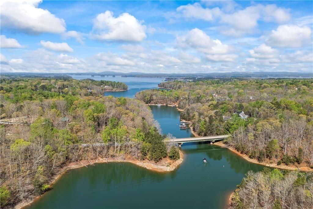 6616 Splashwater Dr - Photo 3 of 41