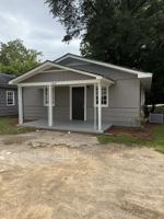featured image of 100 Oak Ln