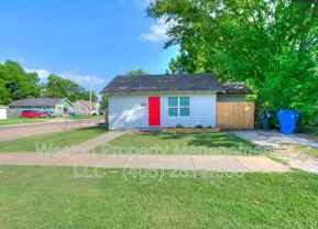 630 E Comanche St - Photo 1 of 1
