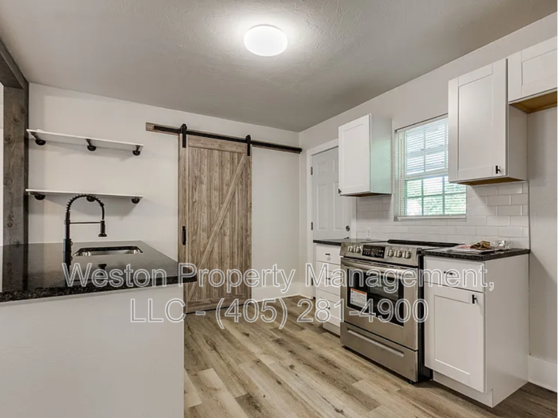 630 E Comanche St - Photo 2 of 10