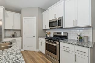 13837 Oakwood Dr - Photo 1 of 1