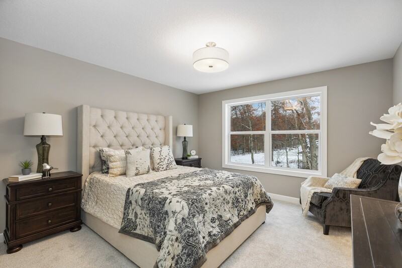 13837 Oakwood Dr - Photo 4 of 10