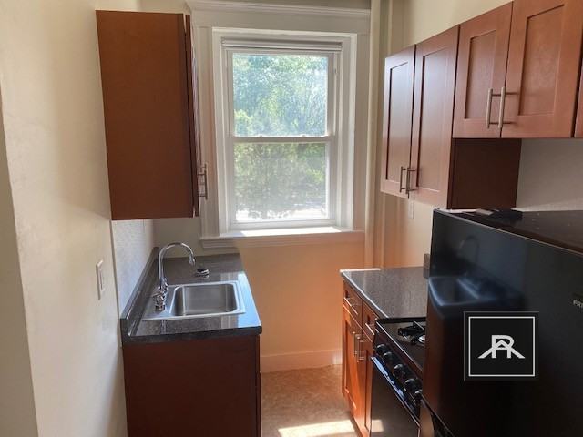 1165 Boylston St #16 - Photo 7 of 10
