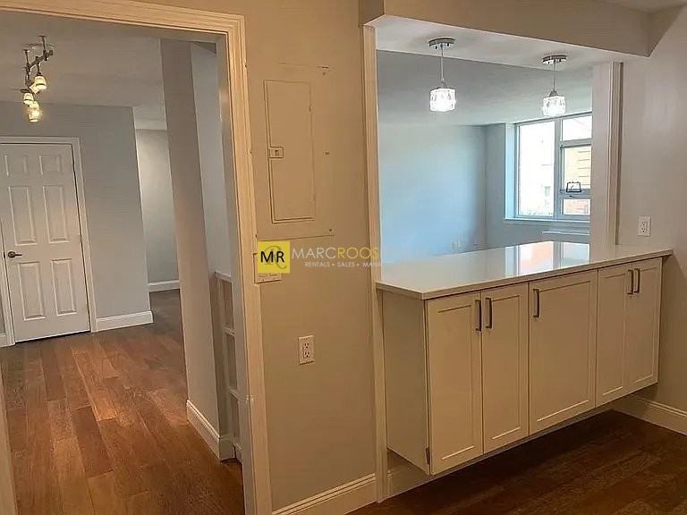 Hammond Pond Pkwy #206 - Photo 4 of 21