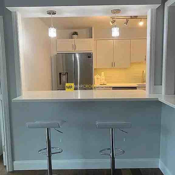 Hammond Pond Pkwy #206 - Photo 5 of 21