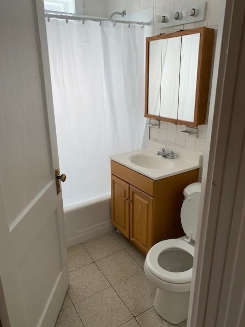 134 Englewood Ave #5 - Photo 3 of 17
