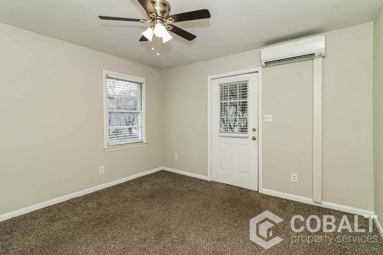 1992 Woodland Hills Ave Nw #2 - Photo 7 of 21