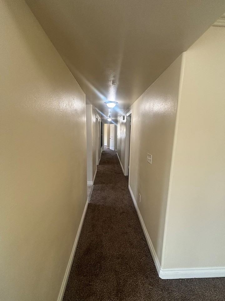 4523 Arlington Avenue - Photo 6 of 15