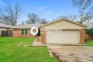 4820 Crest Dr - Photo 1 of 1