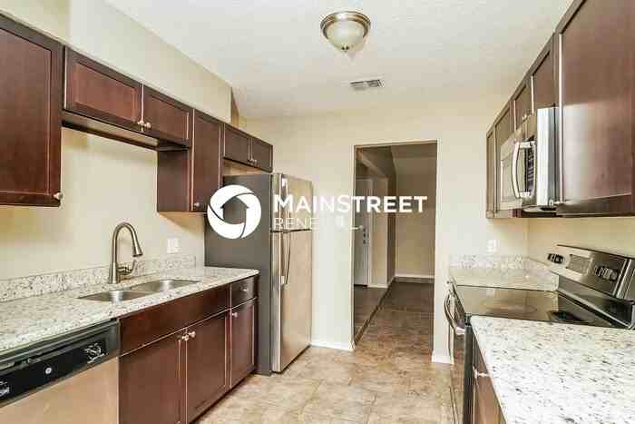 4820 Crest Dr - Photo 7 of 16