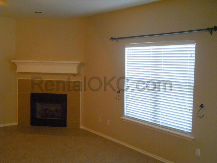 6721 Eagles Lndg - Photo 5 of 20