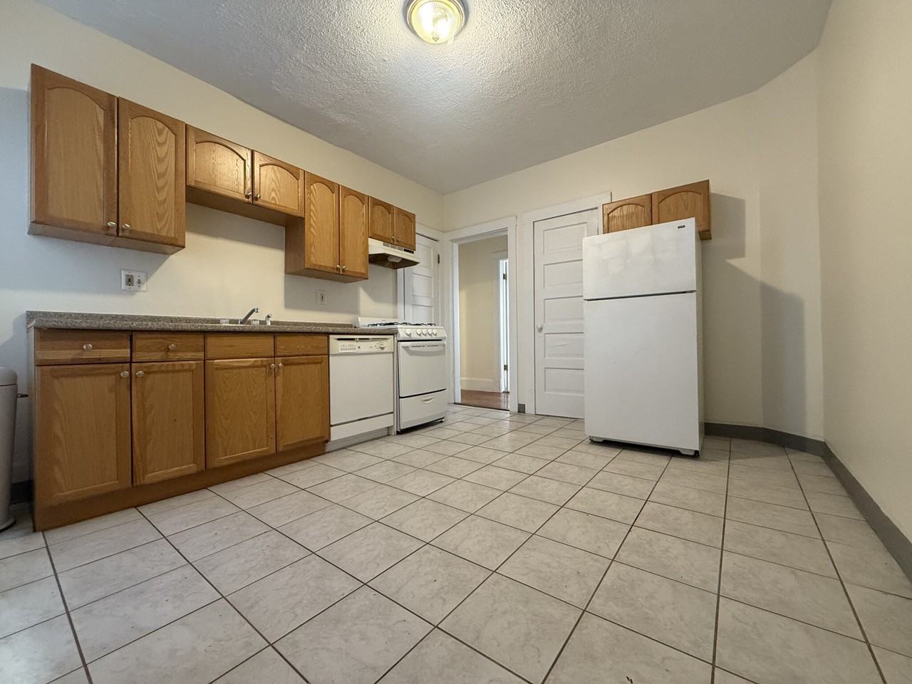 30 Forest St #2 - Photo 5 of 6