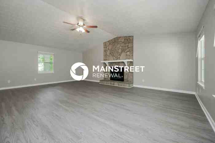 5884 Dan Dr - Photo 4 of 17
