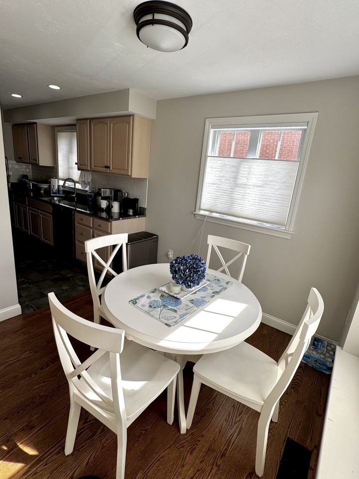 10 Shanley St - Photo 6 of 27