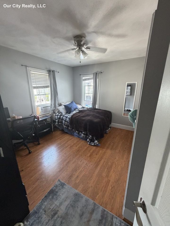 Minnesota Ave #2 - Photo 3 of 18