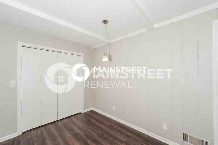 2345 3rd St Nw - Photo 6 of 17