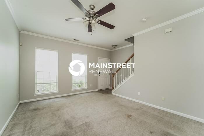 1529 Braveheart Ln - Photo 6 of 16