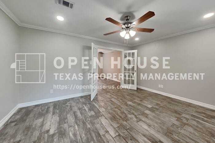 2603 Hidden Garden Dr - Photo 4 of 23