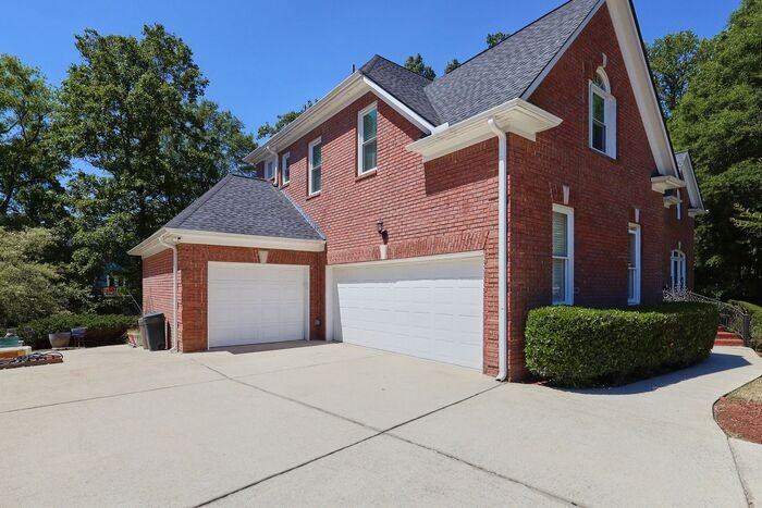 2381 Oak Grove Mdws - Photo 3 of 48