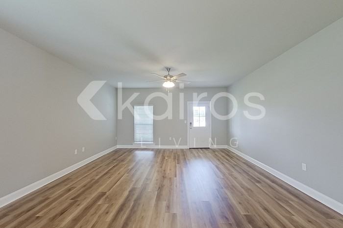 13760 Willowmore Dr - Photo 5 of 22