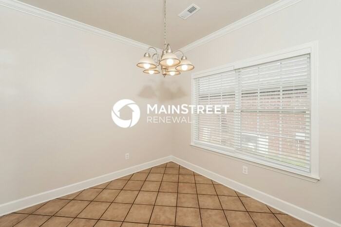 180 Steeplechase Ct - Photo 7 of 17