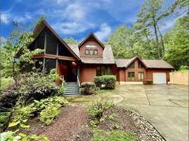 featured image of 5820 10 Springs Lane