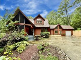 5820 10 Springs Lane - Photo 1 of 1