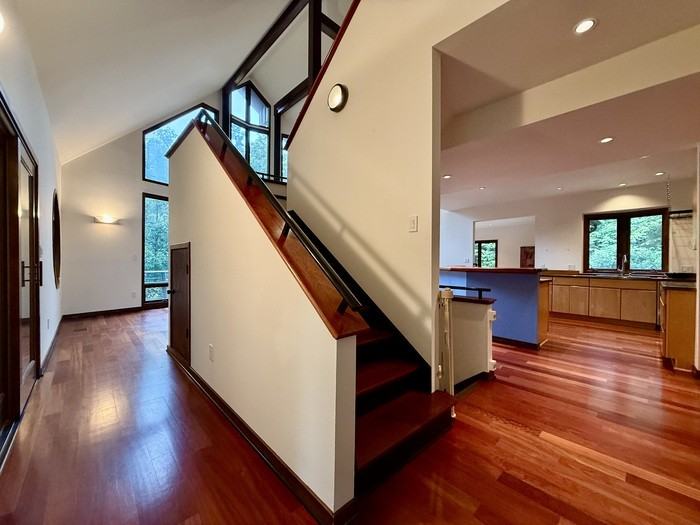 5820 10 Springs Lane - Photo 2 of 41