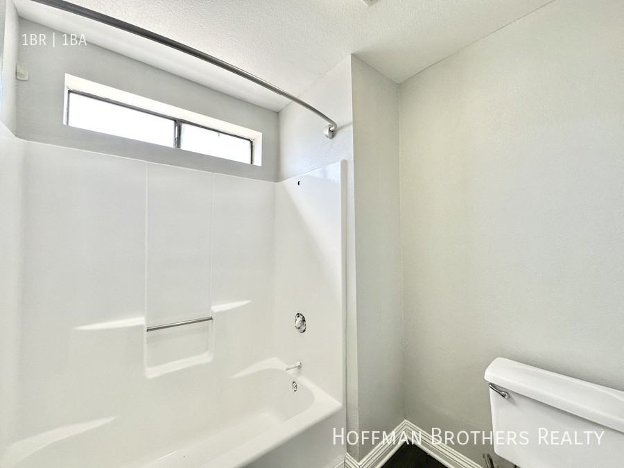 1229 Mansfield Property - Photo 6 of 19