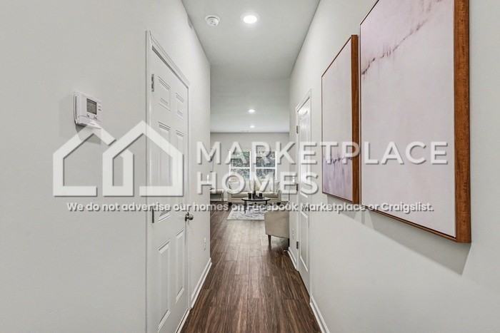 464 Oakwood Dr Nw - Photo 4 of 27