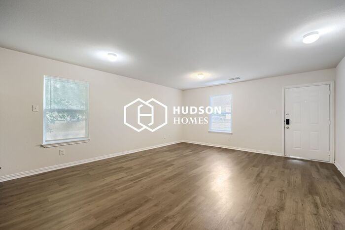 3865 Stalcup Rd - Photo 3 of 13