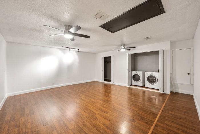 1153 Brookswood Ave - Photo 7 of 25