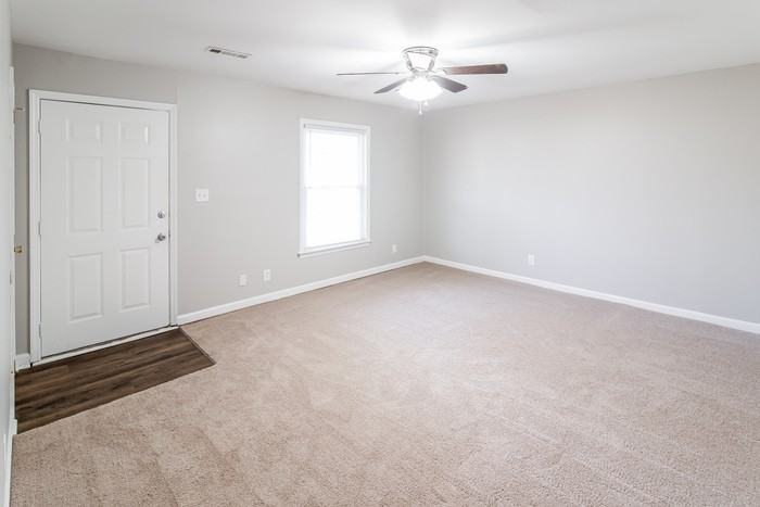 124 Jean Wells Dr - Photo 2 of 10