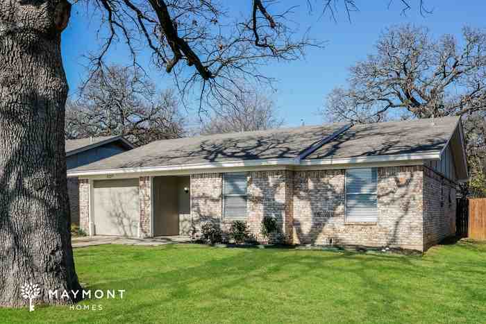 5137 Cottey St - Photo 4 of 12