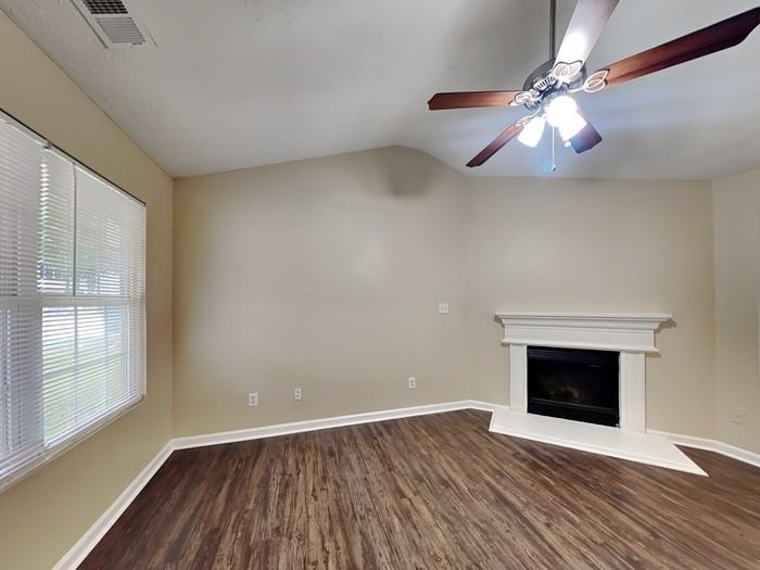 9135 Jefferson Village Dr Sw - Photo 4 of 22