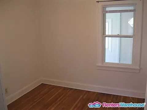 4244 45th Ave S - Photo 5 of 18