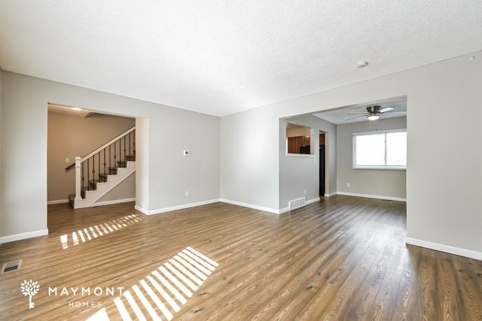 829 S Norfolk St - Photo 2 of 13