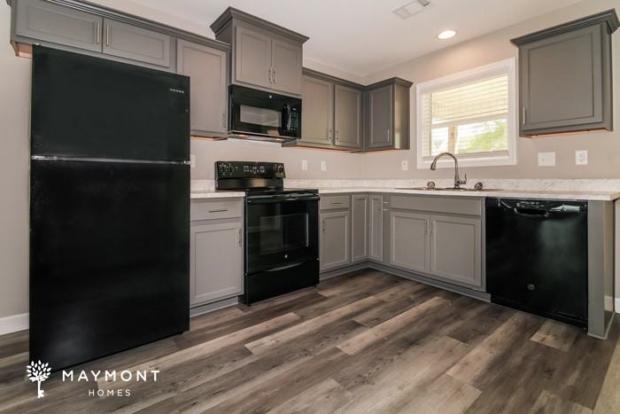 119 Wexford Way - Photo 4 of 11