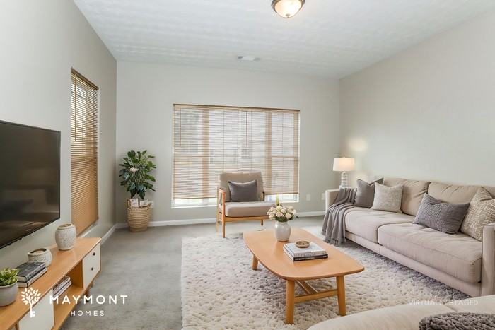 1701 Carrington Dr - Photo 6 of 15