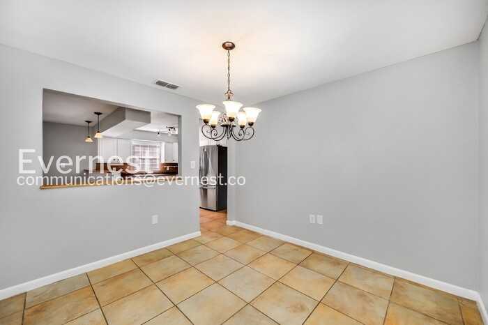 502 El Camino Real S - Photo 6 of 28