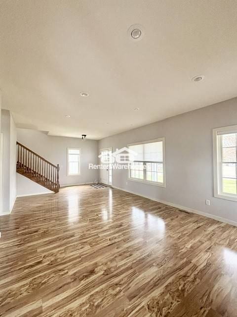3317 Old Stone Way Ne - Photo 2 of 28