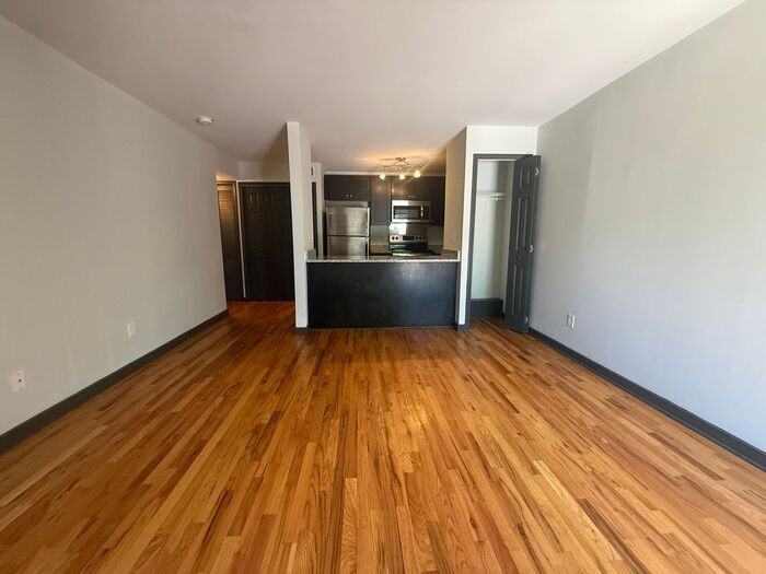 517 Veritas St #16 - Photo 2 of 15
