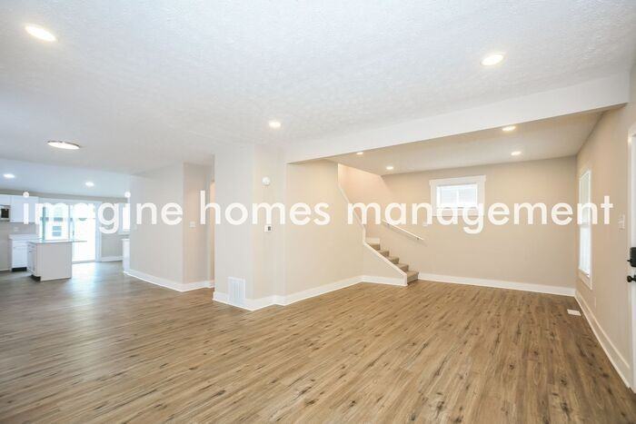 1118 N Parker Ave - Photo 6 of 23