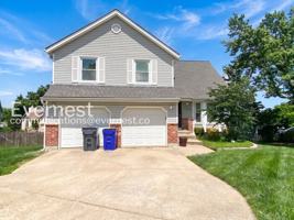 featured image of 1104 E Pineview St